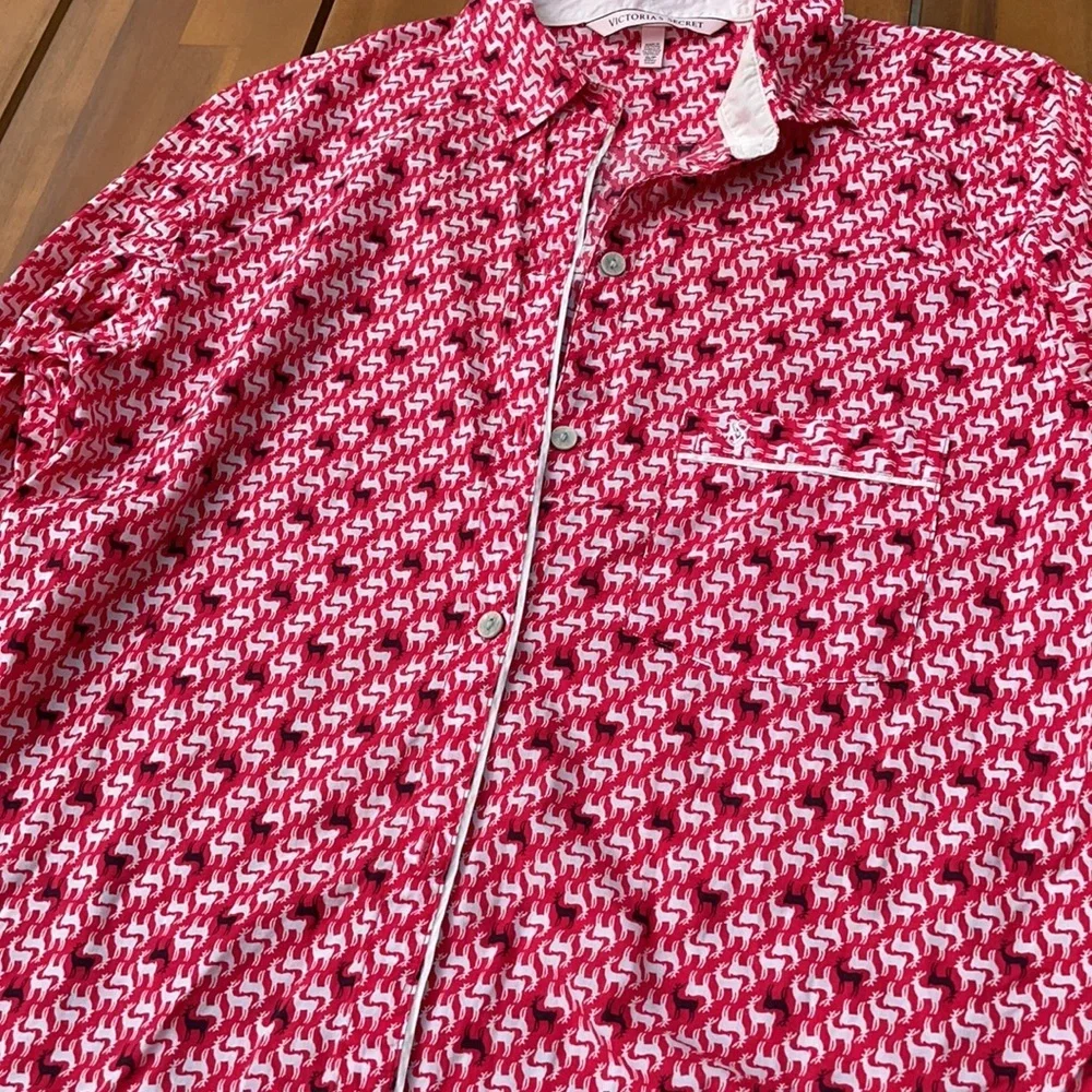 Victoria’s Secret Reindeer Print PJs pink size S short